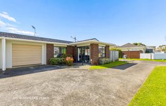 2/12 Bungalore Place, Half Moon Bay