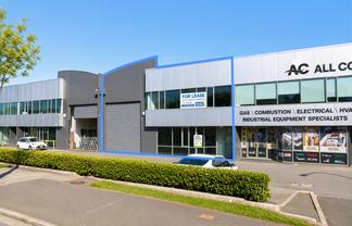 Modern with Excellent Profile - 804m2 
