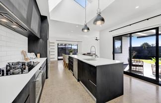 5 Aheahea Way, Hurworth