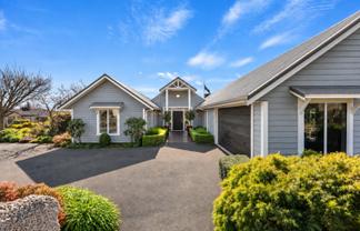6 Park Drive, Richmond