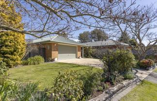 11 Stopforth Street, Woodend