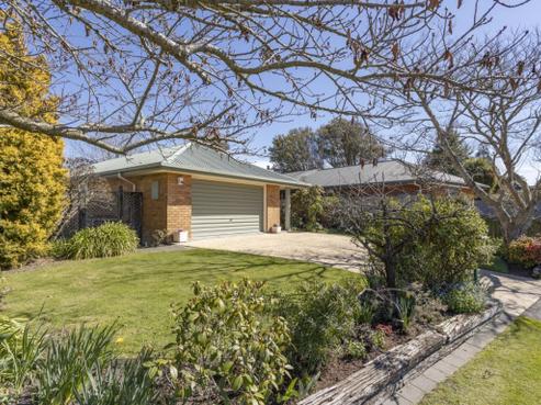 11 Stopforth Street, Woodend