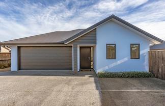 7 Sequoia Way, Rangiora