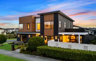2 Kira Road, Flat Bush