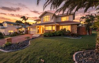 6 San Ambrosio Rise, Henderson