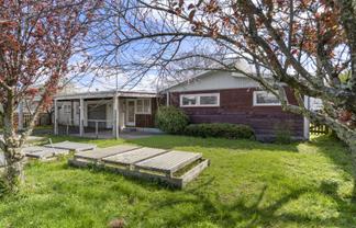 2 Taverner Street, Carterton