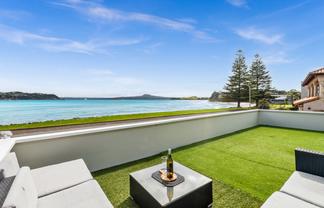 3 The Parade, Bucklands Beach