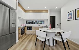 2/143 Carlisle Road, Northcross