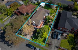 13 Booralee Avenue, Botany Downs