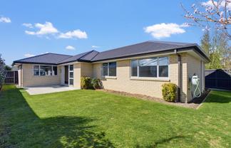 15 Cellars Way, Yaldhurst