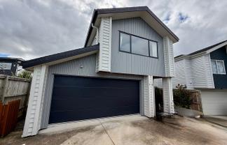 75 Granville Drive, Massey