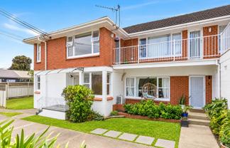 4/15 View Road, Mount Eden