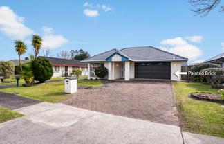 11 Headcorn Place, Botany Downs