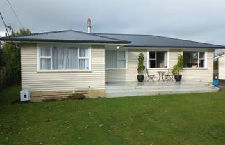 28 Lysander Street, Stratford