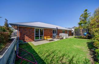 44A Birdwood Avenue, Beckenham