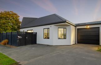 1 Allard Street, Edgeware