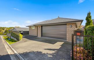 16 Godwit Lane, Welcome Bay
