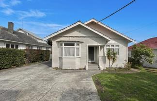 15 Denbigh Avenue, Mount Roskill