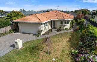 52 Parata Street, Waikanae