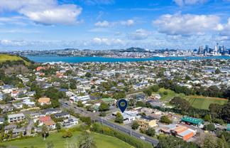 Scarce Devonport opportunity
