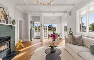 33a Roland Road, Greenhithe