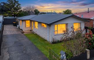 9 Nelson Street, FORBURY