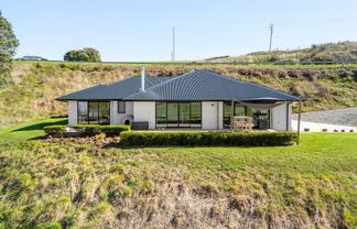 411 Tuhikaramea Road, Temple View