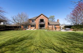148 Regents Park Drive, Casebrook
