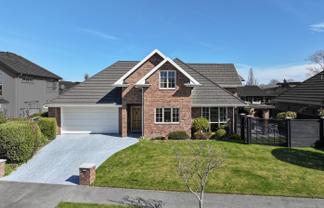 29 Glencullen Drive, Casebrook