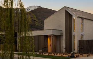 2 McFarlane Terrace, Wanaka