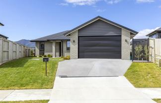 51 Maru Terrace, Wharewaka