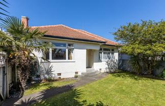 168 Park Road, West End