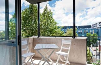 A6/25 Cheshire Street, Parnell