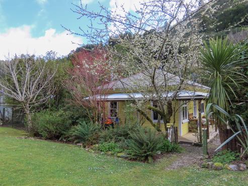 25 Andersen Street, Reefton