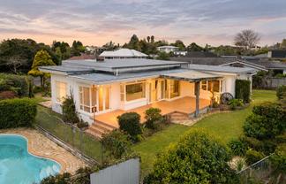 27 Riverview Terrace, Fairfield