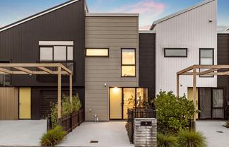 16 Tuamaka Lane, Hobsonville