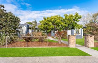 15 Solan Drive, Waimauku