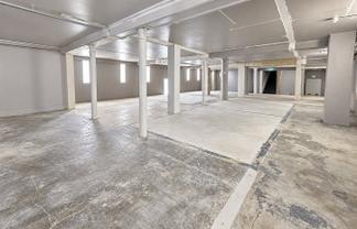 BIG K' ROAD BASEMENT AND COURTYARD!
