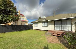 1A Carr Street, Tuakau