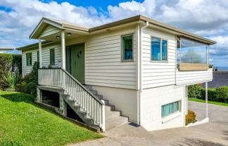 109 Danby Street, Thames
