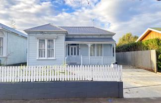 24 Halswell Street, Whanganui Central
