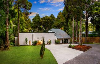 719 Scenic Drive, Henderson Valley