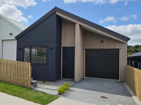 33 Mahinga Kai Road, Orewa