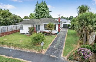 7 Bruce Avenue, Glenview