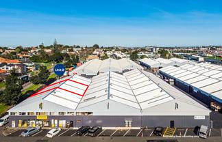 CENTRALLY LOCATED 390M² WAREHOUSE
