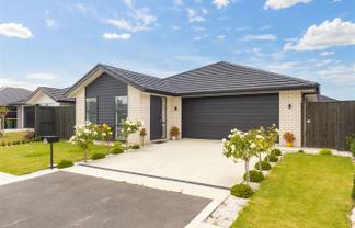 16 Northmoor Boulevard, Rolleston