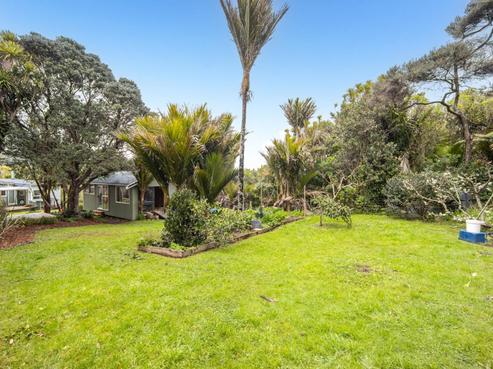 28 Tasman View Road, Bethells Beach