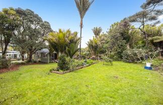 28 Tasman View Road, Bethells Beach