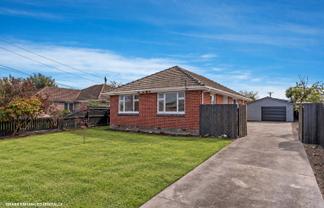 25 Bournemouth Crescent, Wainoni