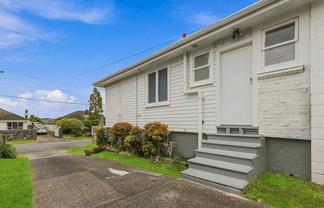 1/34 Plumley Crescent, Mangere